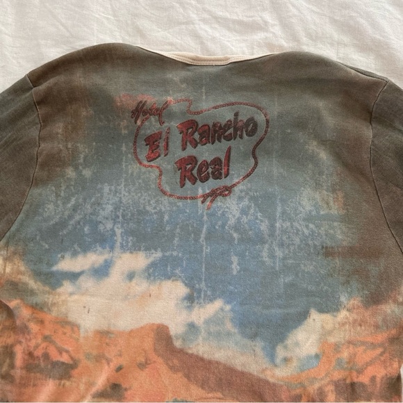Y2K skinny Minnie studded vtg ranch western muted color desert graphic tee large - Picture 8 of 9